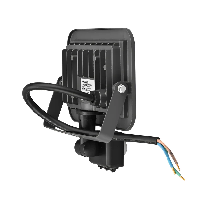 Braytron LED Außenstrahler mit Bewegungsmelder 30W 2550lm, Außenleuchte 3000K Warmweiß, IP54 Wasserdicht, LED Flutlicht Strahler für Garten, Hof, Garage, Terrasse, Schwarz – Ansicht 3
