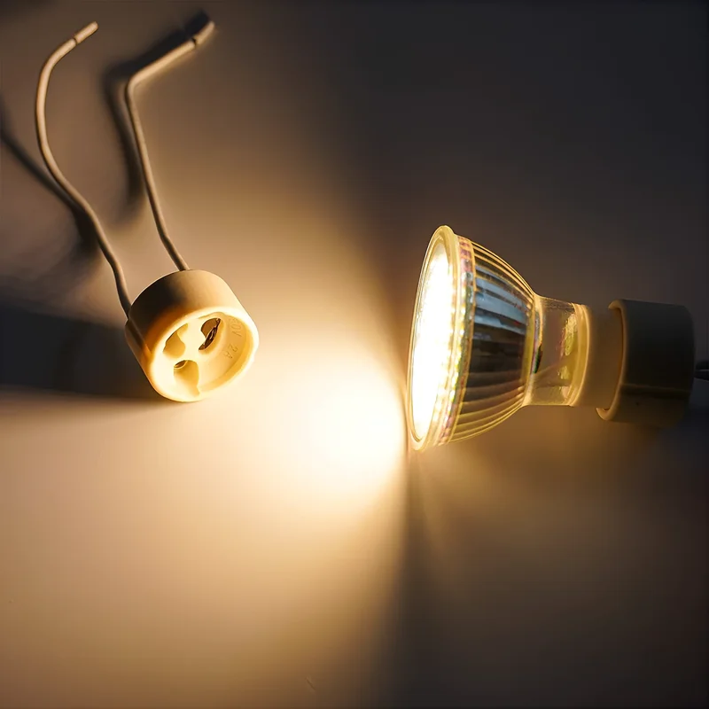 GU10 Keramikfassung für LED & Halogen – Hitzebeständig | 230V | IP20 – Ansicht 2